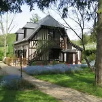 Du Val Au Cesne 3*