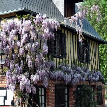 Du Val Au Cesne Maison d'hôtes