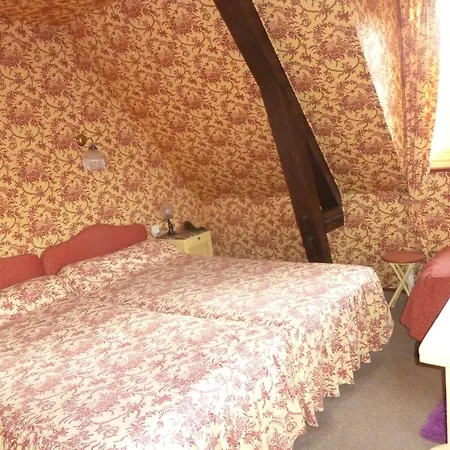 招待所 Du Val Au Cesne