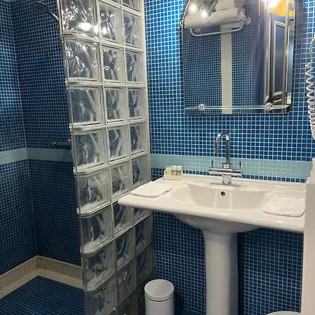 招待所 Du Val Au Cesne Croix-Mare