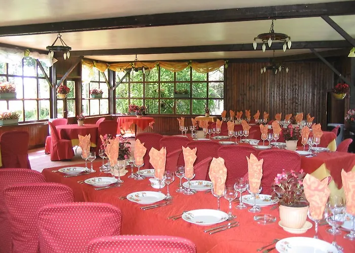 Pensjonat Du Val Au Cesne 3*